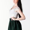 czerwona spódniczka, elegancka, elegancka spódniczka, modna, modna spódniczka, spódnica, spódniczka, spódniczka na lato, spódniczka na zamek, spódniczka rozkloszowana, spódniczka w zakładki, spódniczka wysoki stan, wygodna, wygodna spódniczka, zakładki